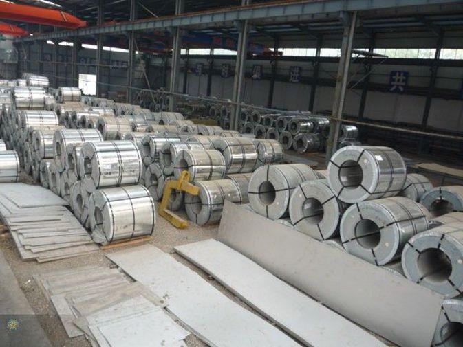 Customized 310 / 310S Cold Rolled Stainless Steel Coils Embossing Aisi 304 With Polishing Punch Boards