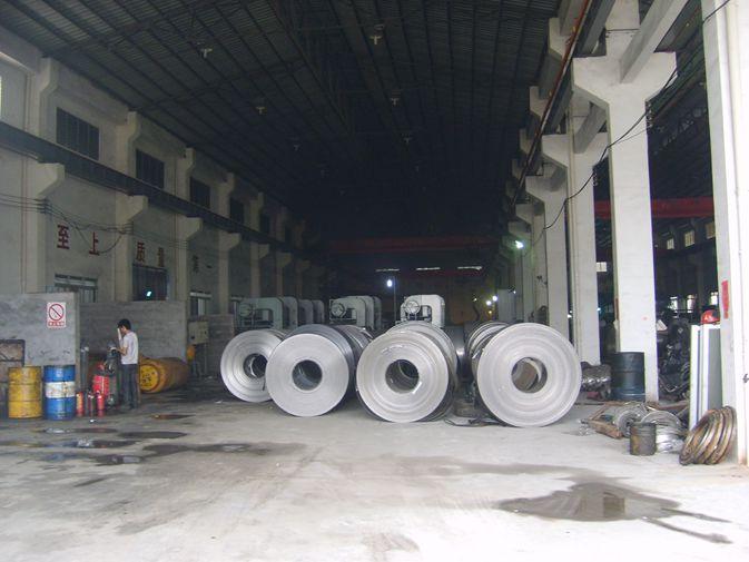 BA / 2B Surface Finish Cold Rolled Stainless Steel Coils With 304 304L 304H Customized